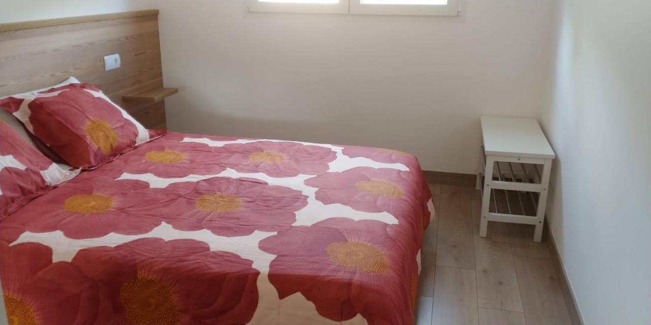 Apartamentos Turisticos Magencio Carucedo Eksteriør billede