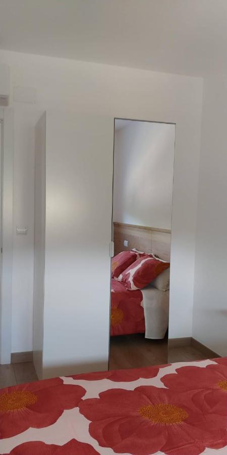 Apartamentos Turisticos Magencio Carucedo Eksteriør billede