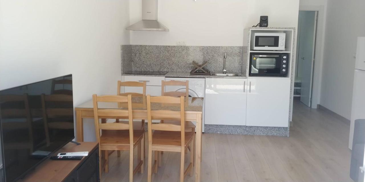 Apartamentos Turisticos Magencio Carucedo Eksteriør billede